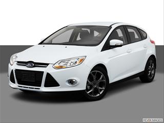 2013 Ford Focus Front angle medium view