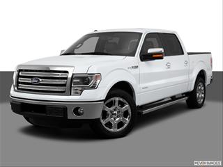 2013 Ford F150 SuperCrew Cab Front angle medium view