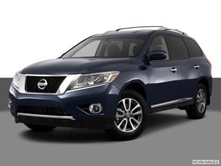 2013 Nissan Pathfinder Front angle medium view