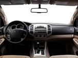  Dashboard, center console, gear shifter view photo