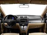  Dashboard, center console, gear shifter view photo