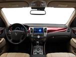  Dashboard, center console, gear shifter view photo