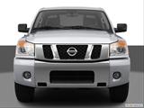 2012 Nissan Titan Crew Cab Low/wide front photo