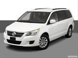 2012 Volkswagen Routan Front angle view photo