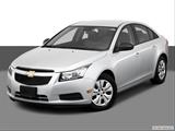 2013 Chevrolet Cruze Front angle view photo