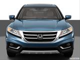 2013 Honda Crosstour Low/wide front photo