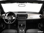  Dashboard, center console, gear shifter view photo