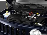 2014 Jeep Patriot Engine photo