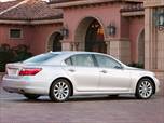 2010 Lexus LS photo