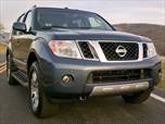 2010 Nissan Pathfinder photo