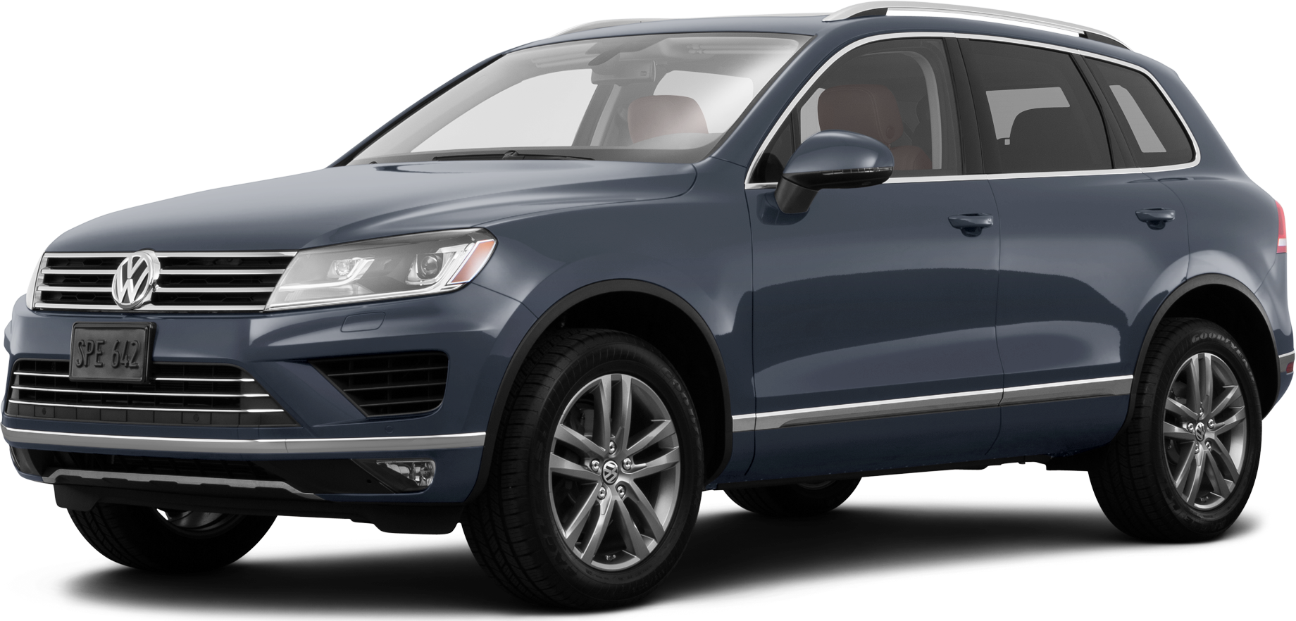 Volkswagen touareg 2015 года