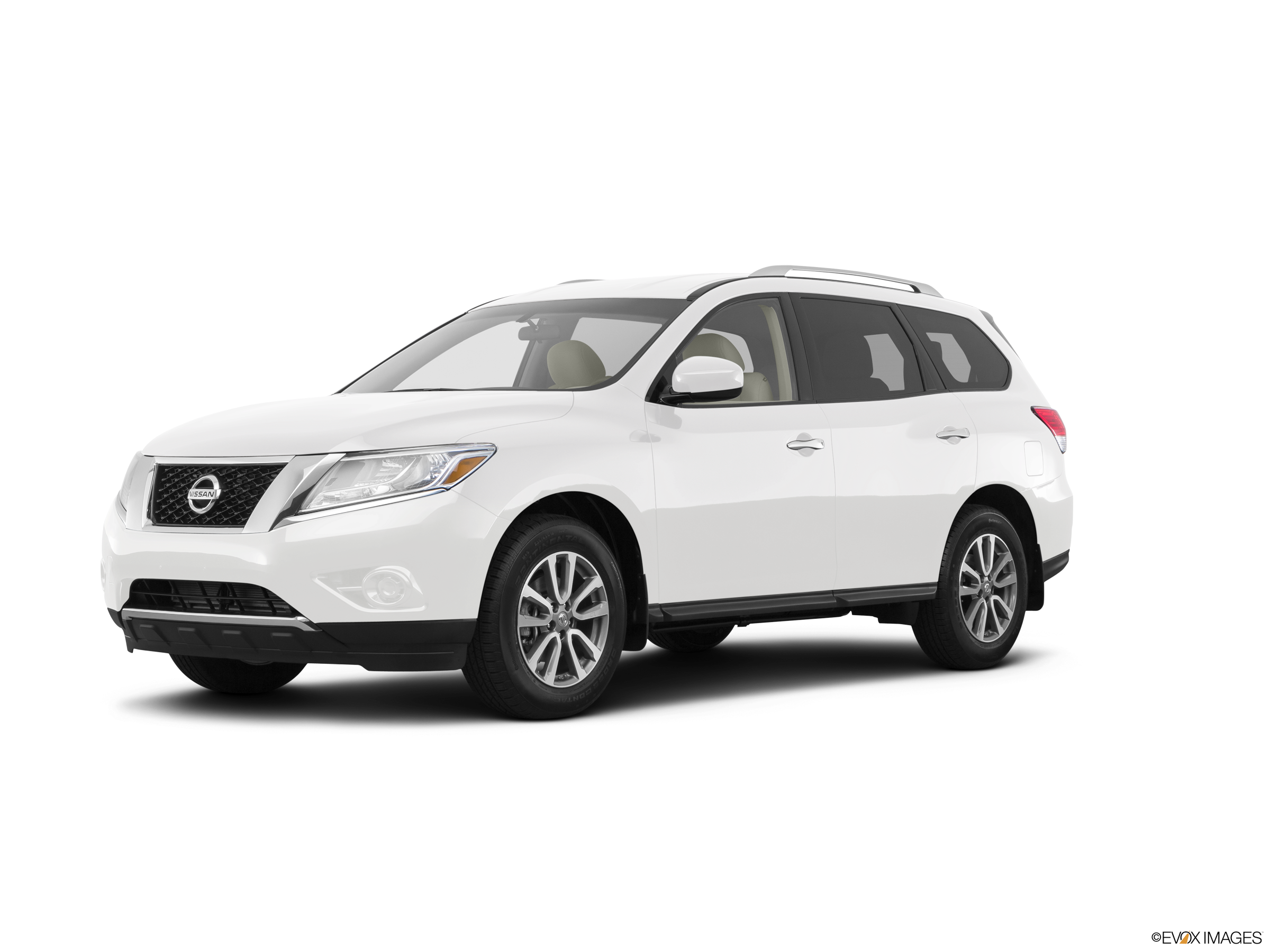 Nissan pathfinder 2016