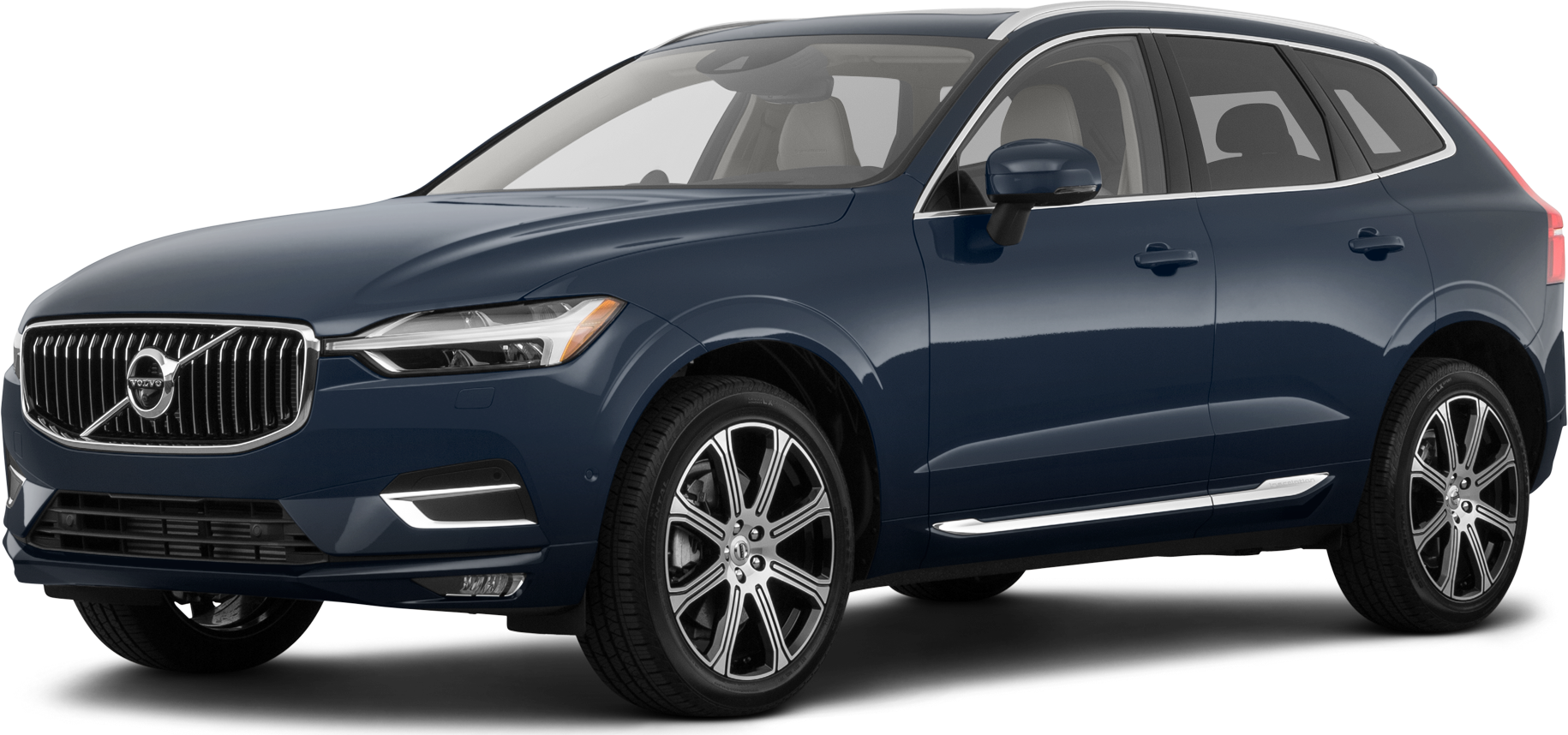 2020 Volvo XC60 T6 Momentum Sport Utility 4D
