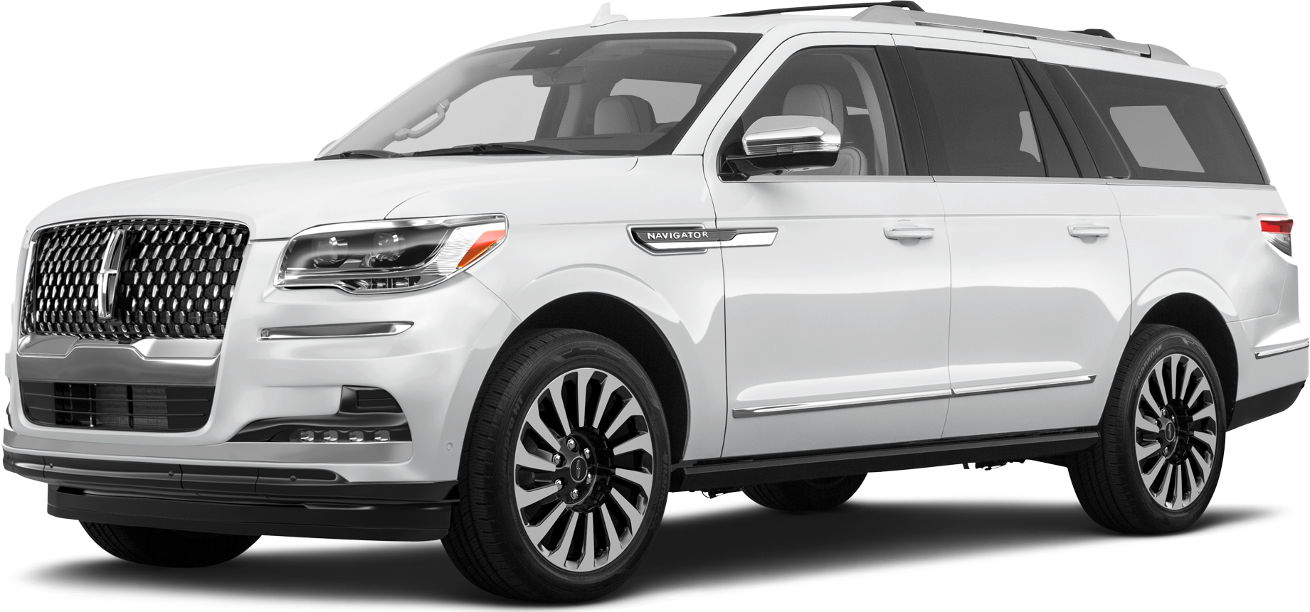 https://file.kelleybluebookimages.com/kbb/base/evox/CP/51556/2023-Lincoln-Navigator%20L-front_51556_032_1841x861_AZ_cropped.png