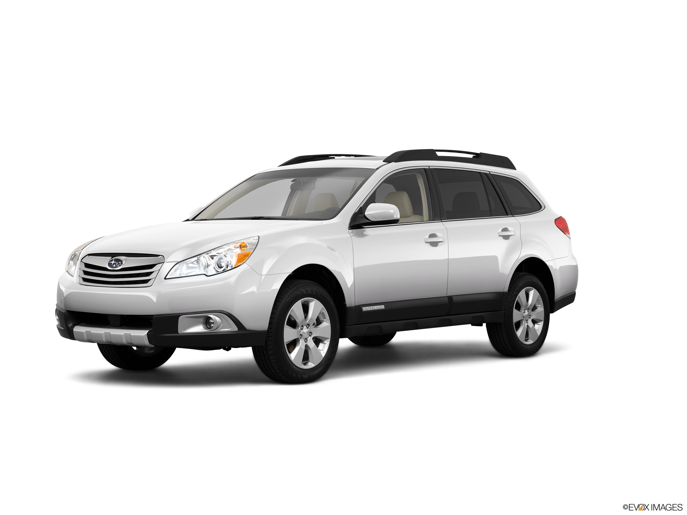 Subaru outback 2010 года