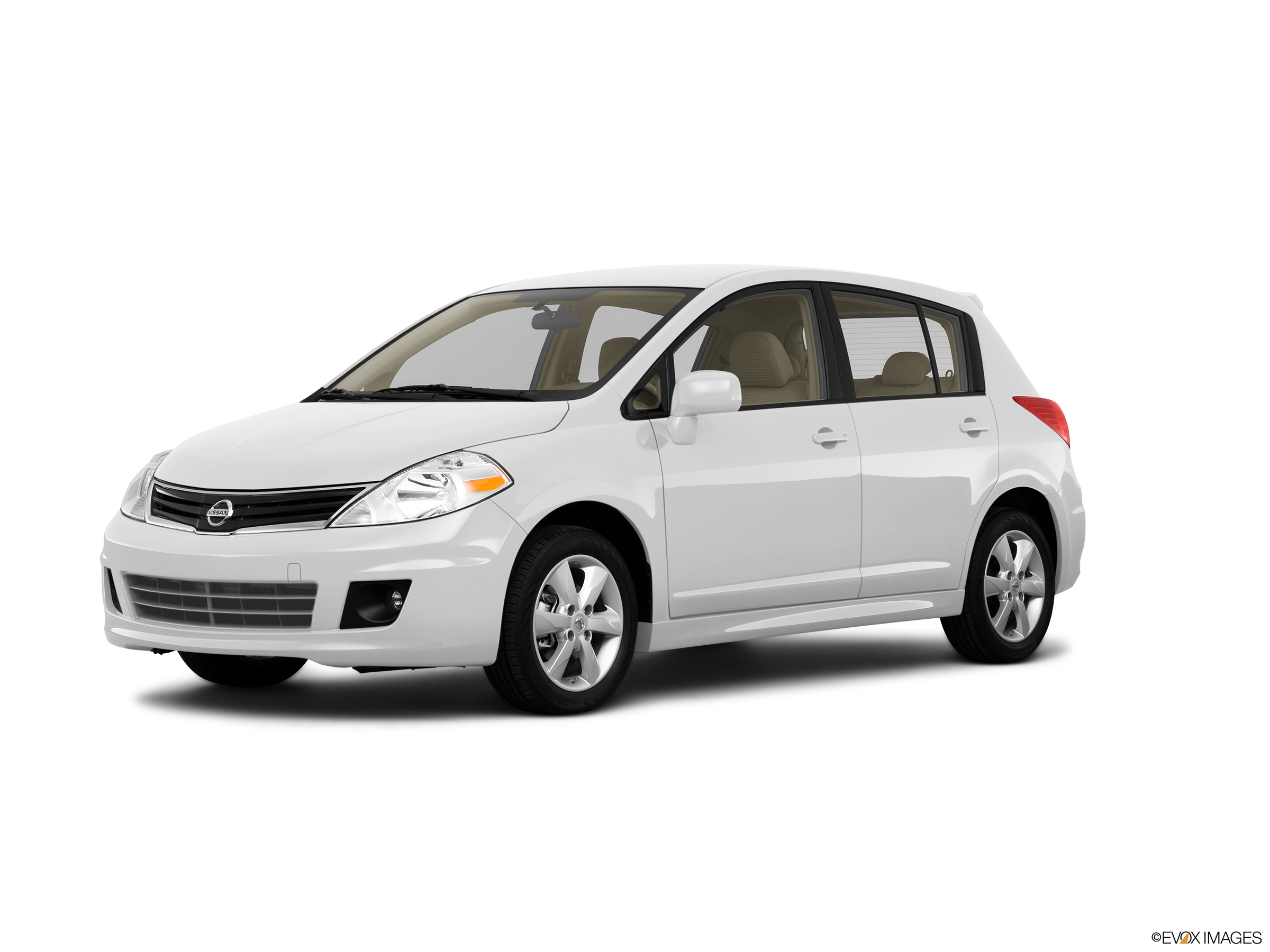 Nissan versa 2010