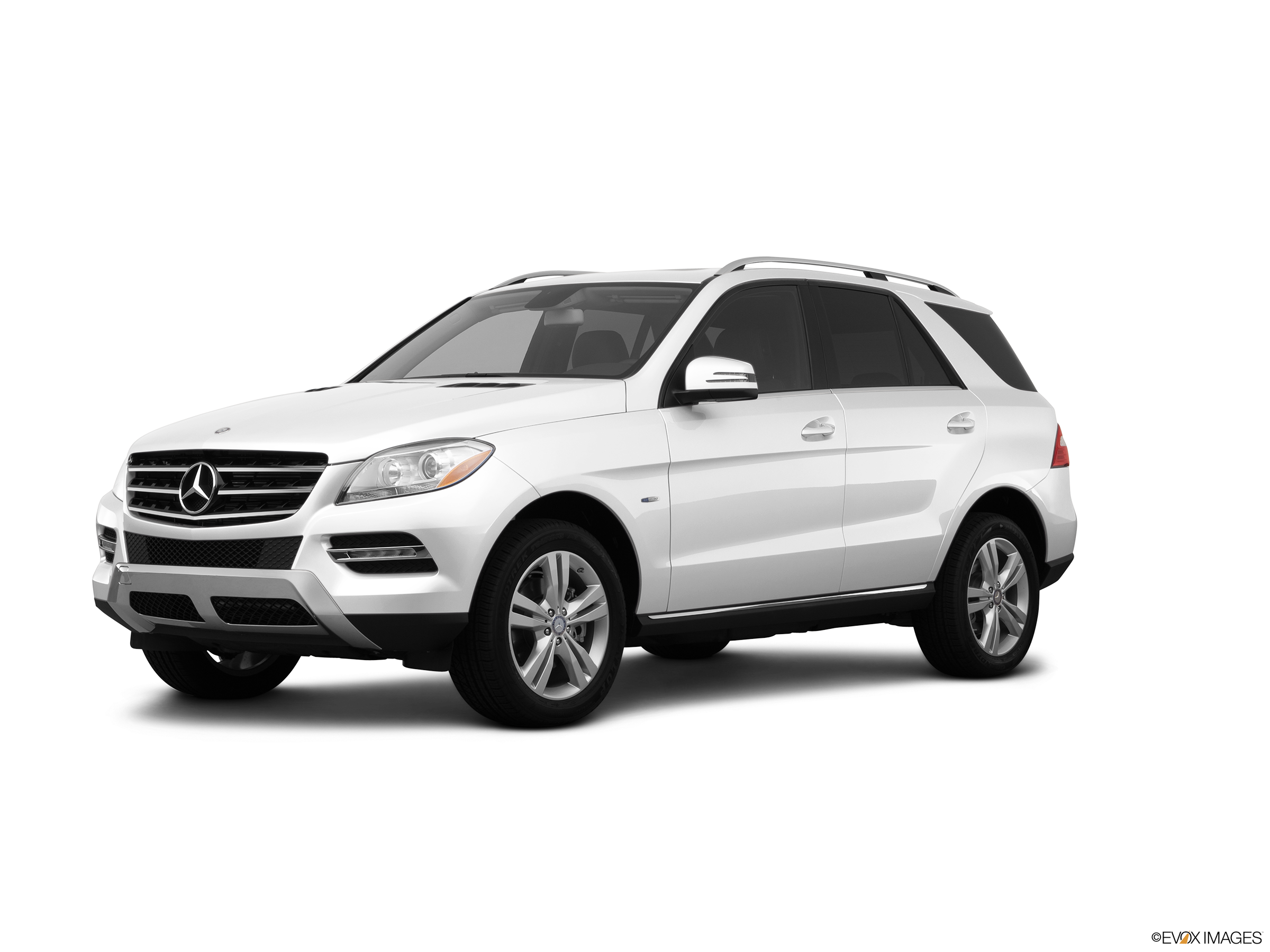 Вес мл 350. Mercedes benz ml 350 4matic 2015. Мерседес-бенц ml 350 4matic. Мерседес-бенц ml 350 bluetec 4matic. Мерседес-бенц ml 350.