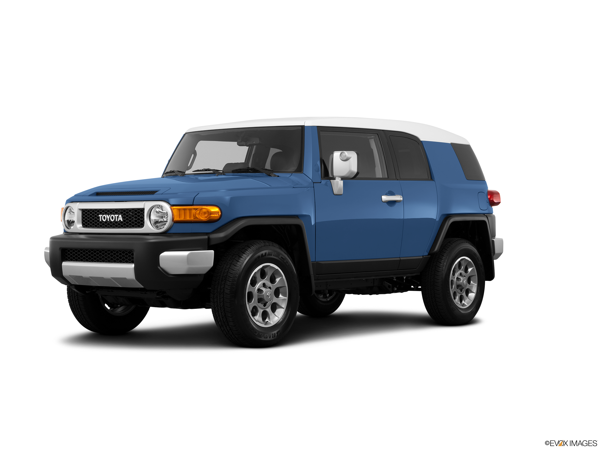 Used 2013 Toyota FJ Cruiser Sport Utility 2D Pricing | Kelley Blue Book