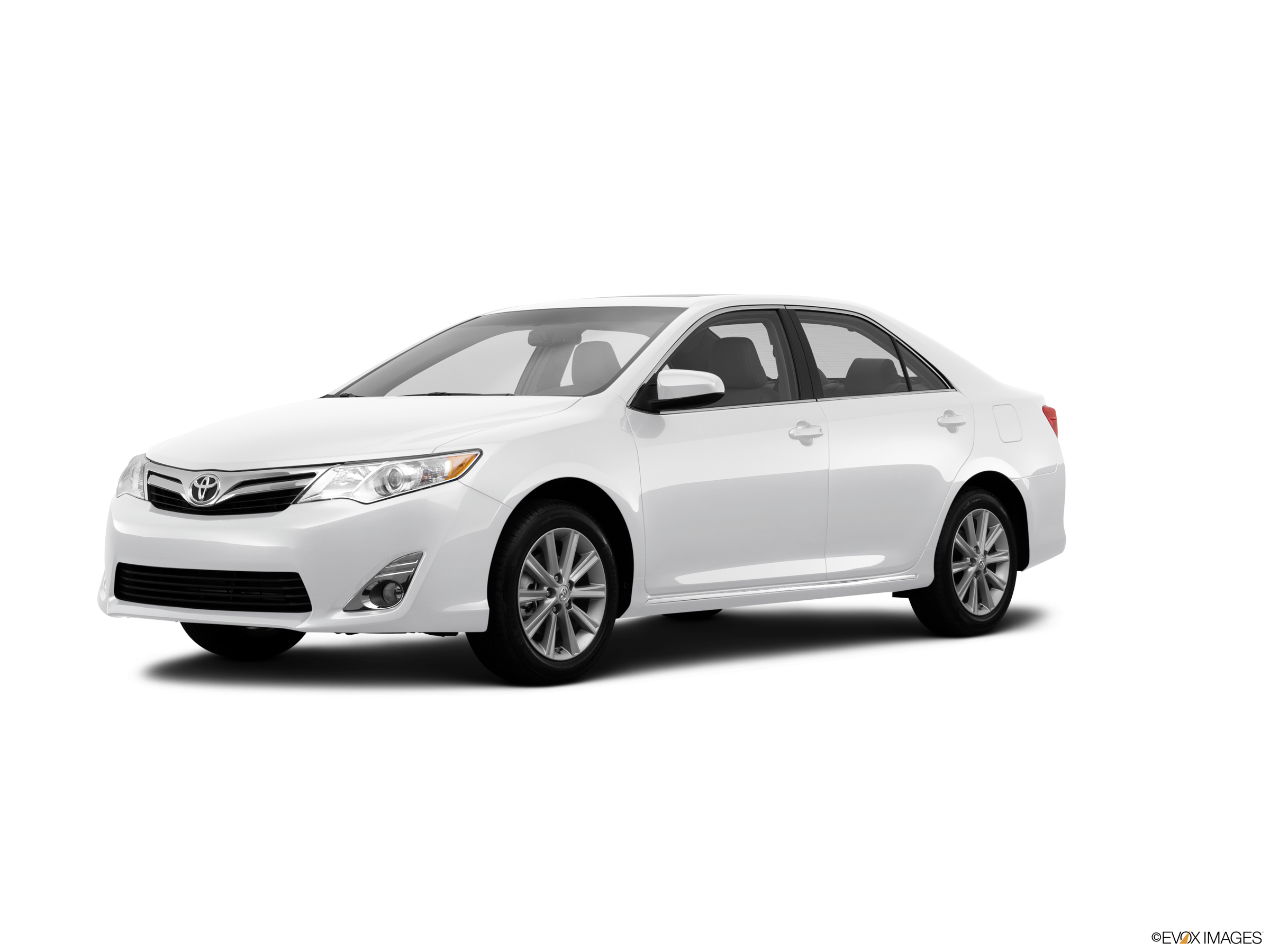 Used 2014 Toyota Camry XLE Sedan 4D Prices | Kelley Blue Book