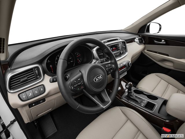 2017 Kia Sorento Interior: 0