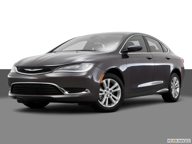 2016 chrysler 200 white