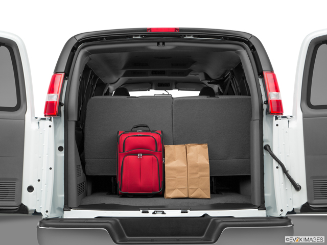 2016 chevy express passenger van