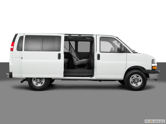 2017 chevrolet express 2500 lt
