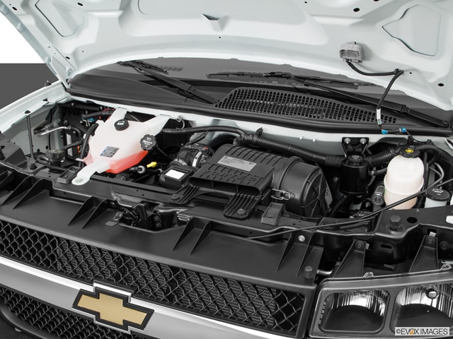 chevy 3500 van engine