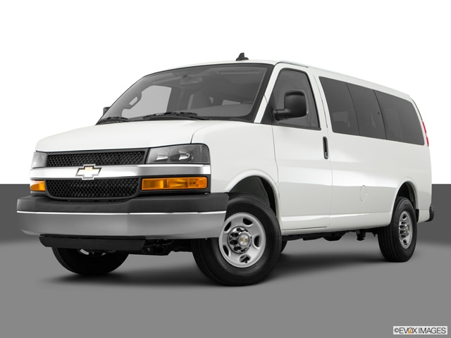 2018 chevy express 3500