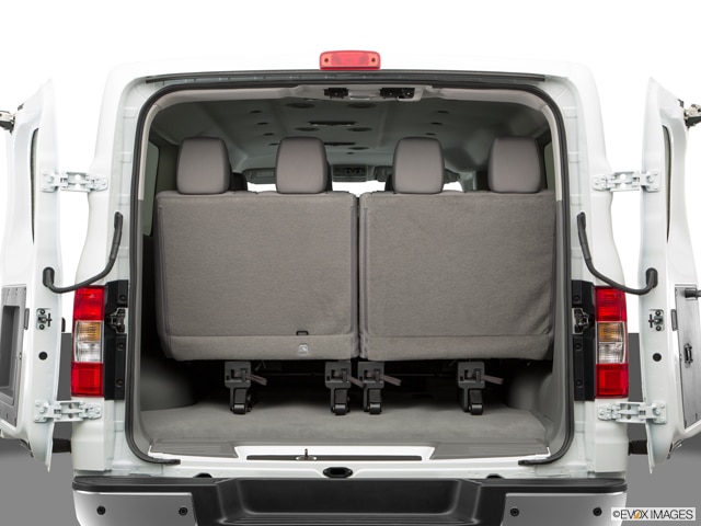 2016 nissan nv passenger nv3500 hd sv