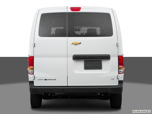 chevy city express towing capacity