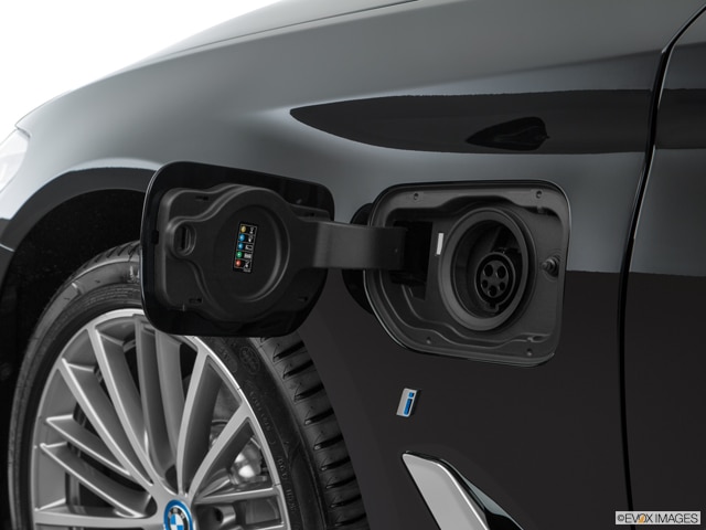 Bmw X6 0 60 >> 2018 Bmw 5 Series Pricing Ratings Expert Review Kelley Bmw X6 0 60 >> 2018 Bmw 5 Series Pricing Ratings Expert Review Kelley