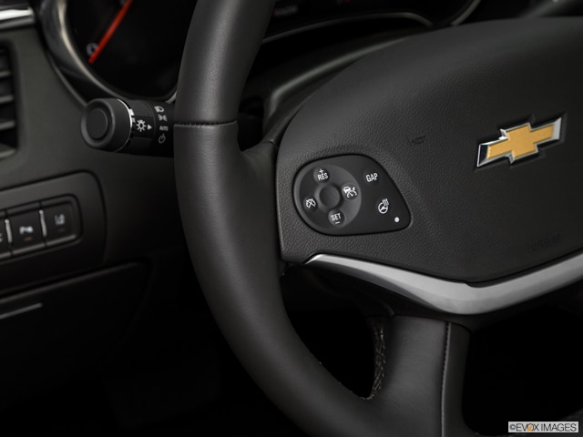 2013 chevy impala store steering wheel size