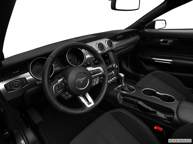 2019 Ford Mustang Interior: 0