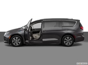 2018 Chrysler Pacifica Hybrid All Media: 1