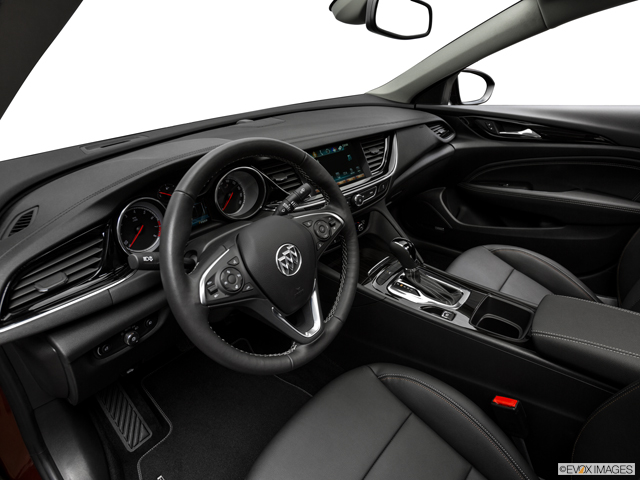 2019 Buick Regal Sportback Interior: 0