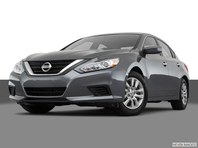 blue book value of 2018 nissan altima