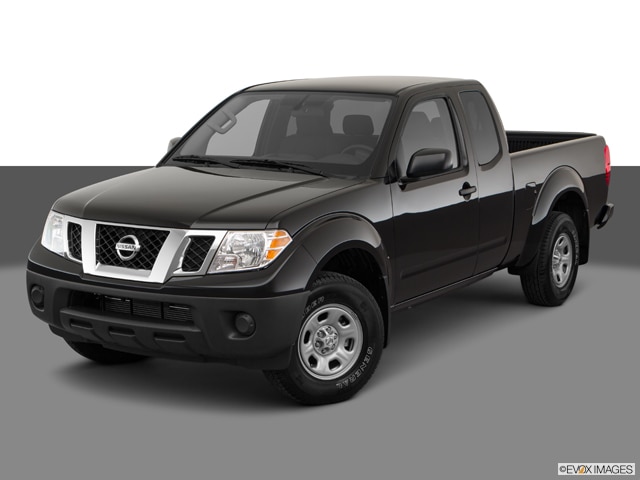 2018 black nissan frontier