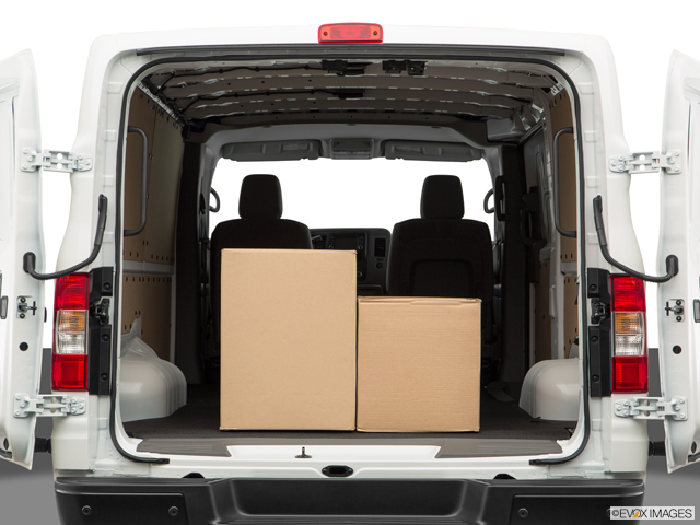 nissan nv2500 hd cargo