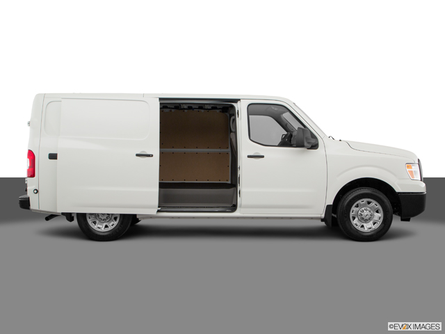 nissan nv 3500 cargo van