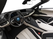 2019 BMW i8 Interior: 0