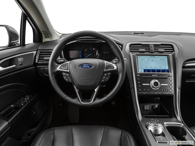 2022 Ford Fusion Titanium Interior