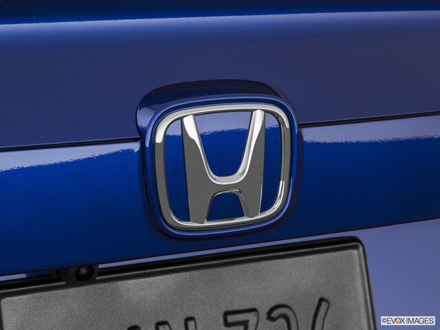 New 22 Honda Accord Reviews Pricing Specs Kelley Blue Book