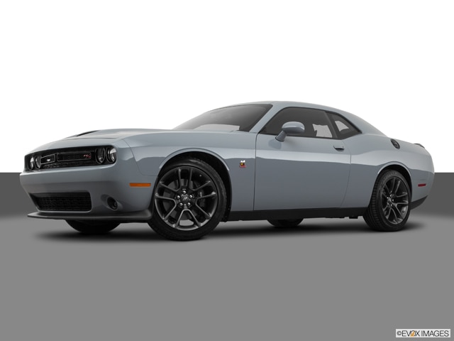 Dodge Challenger RT Modern Muscle Notebook: Car Composition Notebook Wide  Ruled : 120 pages 7.5x9.25 Suitable for Home School Office Supplies