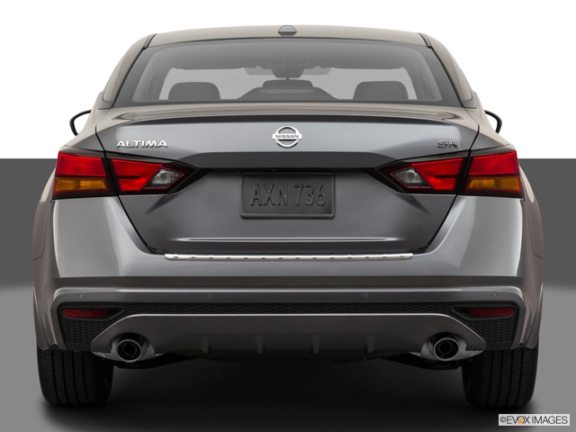 2021 nissan altima rear