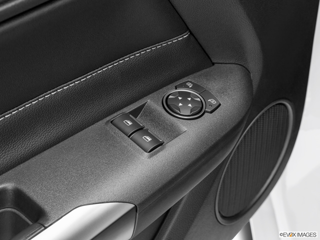 2022 Ford Mustang Interior: 0