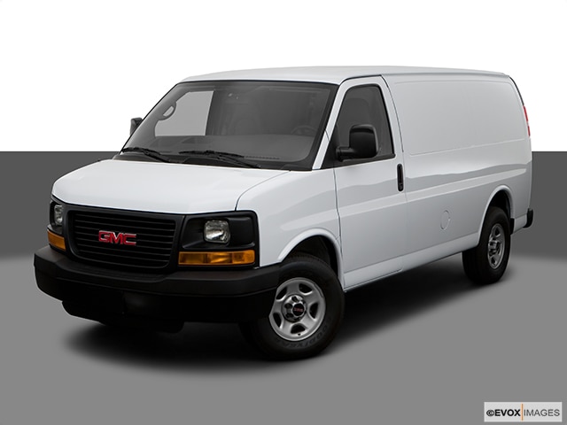 2008 gmc savana cargo van