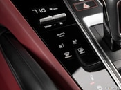 2022 Porsche Cayenne Coupe Interior: 0