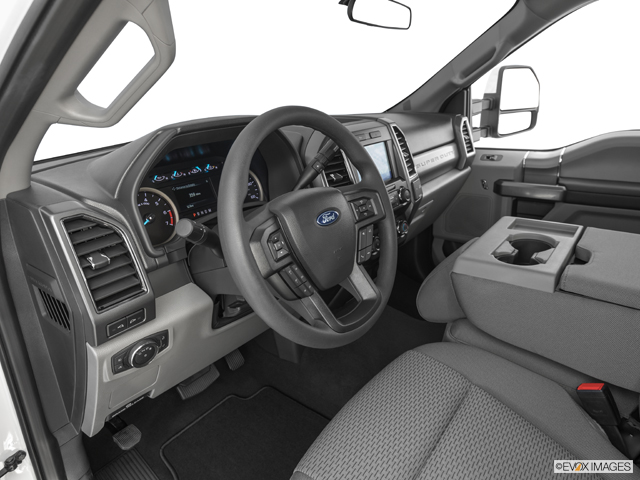 2022 Ford F350 Super Duty Super Cab Interior: 0