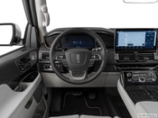 2022 Lincoln Navigator L Interior: 0
